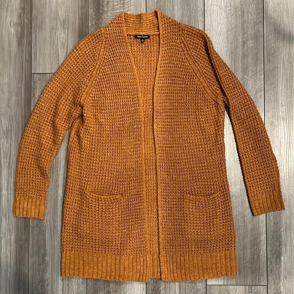 Knit cardigan